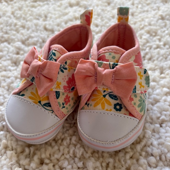 Carter's Other - Carter’s Floral Pink White Baby Shoes Sneakers Velcro Girl Bow 0-3 Month